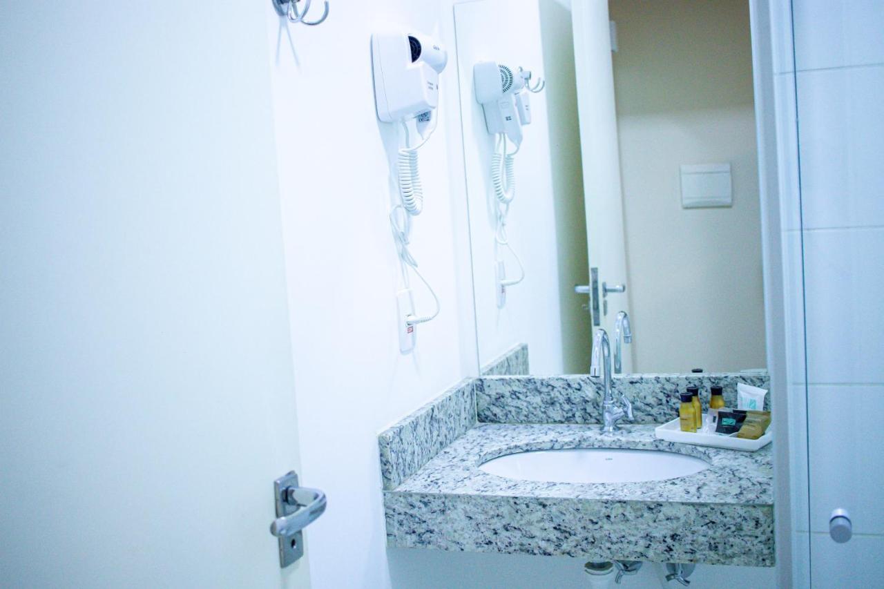 Hotel H2 Congonhas Extérieur photo Bathroom